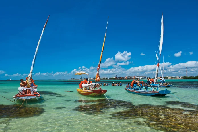 Praias para Conhecer em Maceió - Praia de Pajuçara